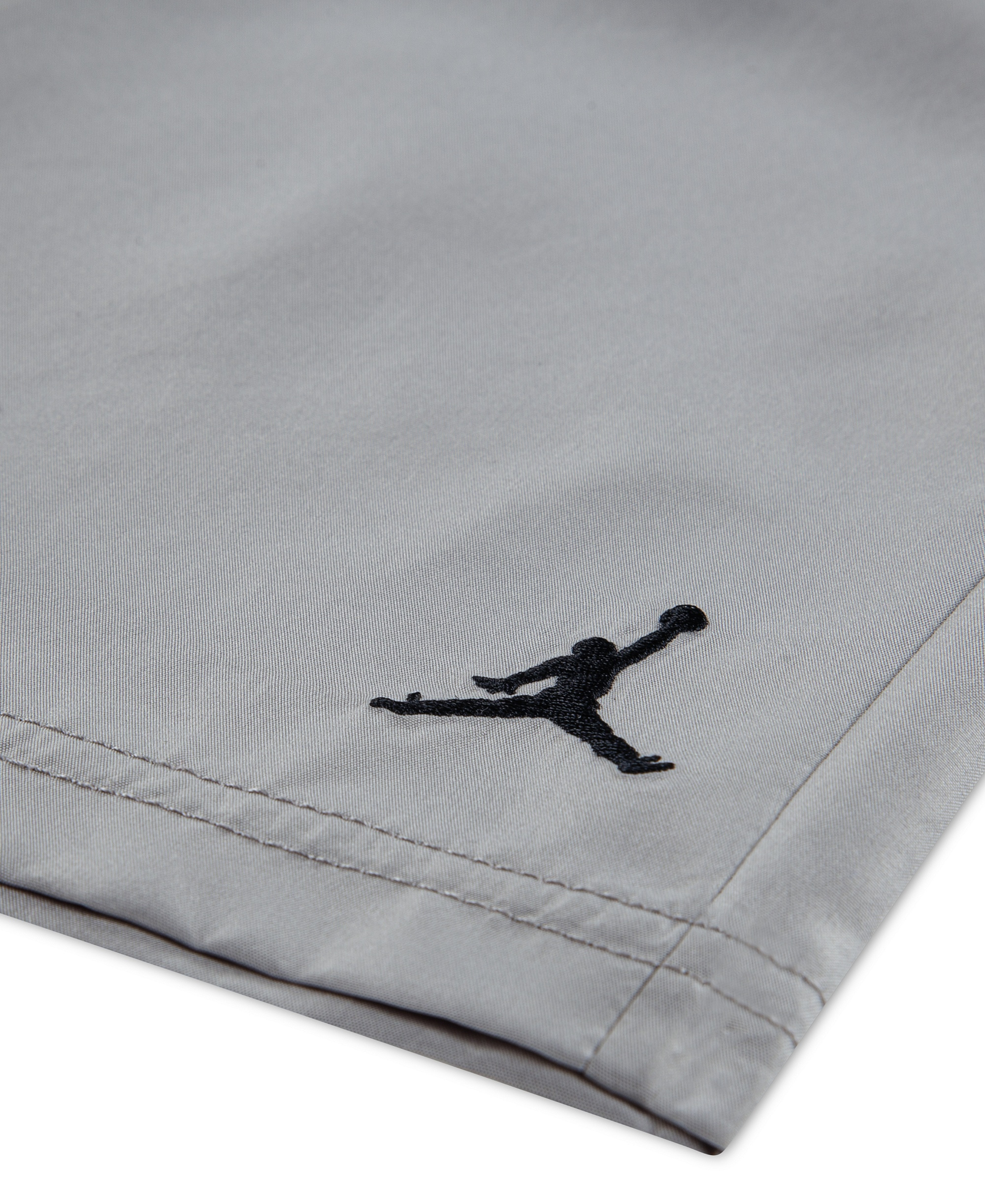 Jordan Boys' 4-7 Dri-FIT Crewneck Jersey T-Shirt and Mesh Shorts, 2-Piece Set - Medium Gray/Black
