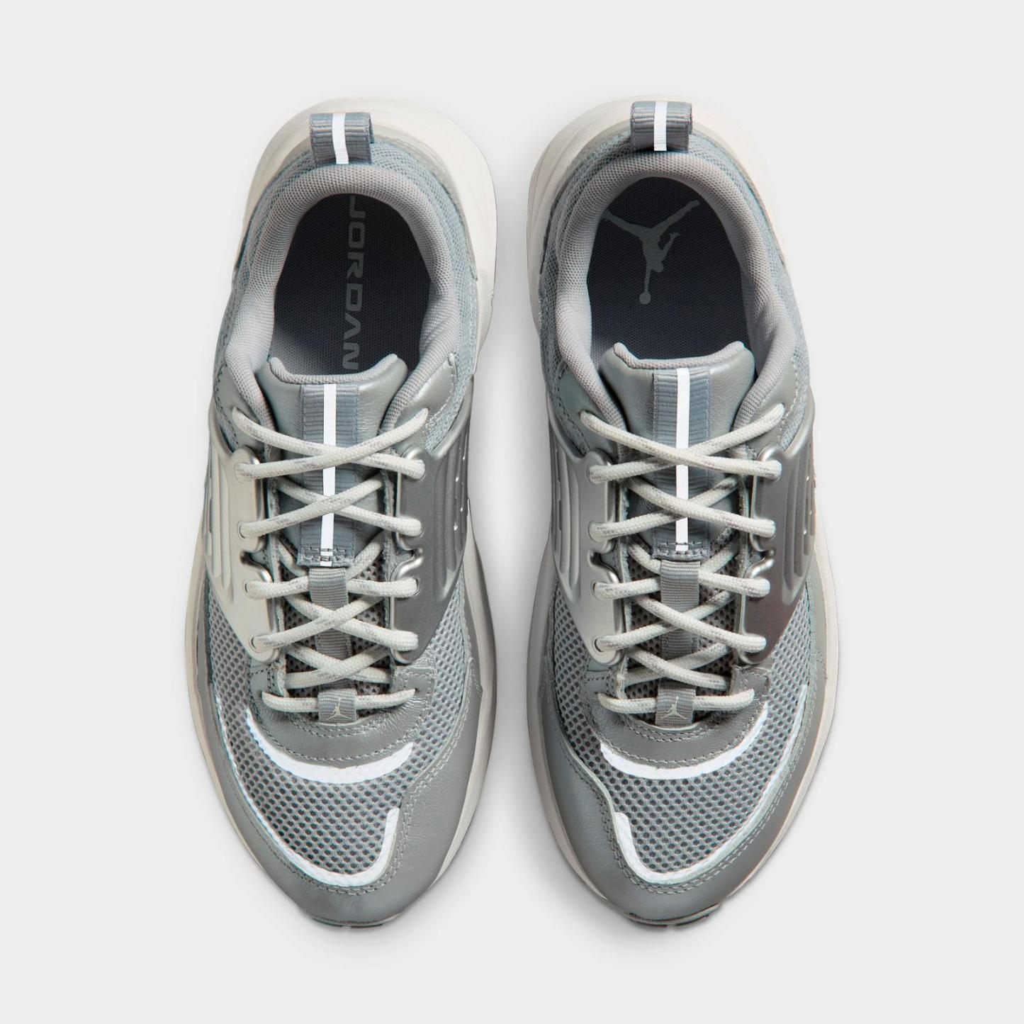 Women's Jordan Trunner O/S Casual Shoes - Swan/Wolf Grey/Reflect Silver/Summit White - view 5