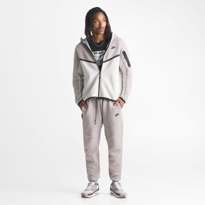 Men's Nithtke Tech Fleece Jogger Pants - Part 1 - College Grey/Black