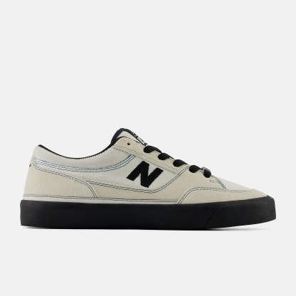 New Balance NB Numeric Franky Villani 417 Low, UN417LCR