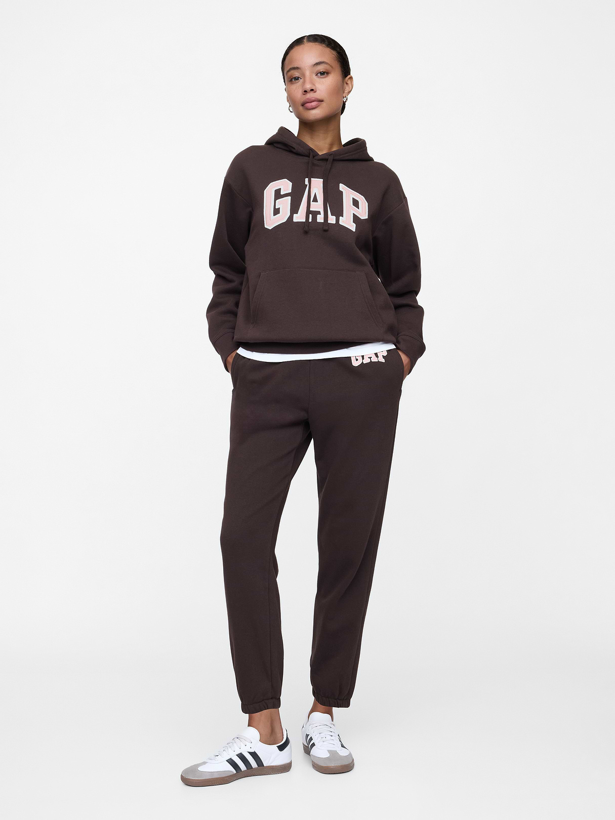 Relaxed Gap Logo Hoodie - turkish coffee