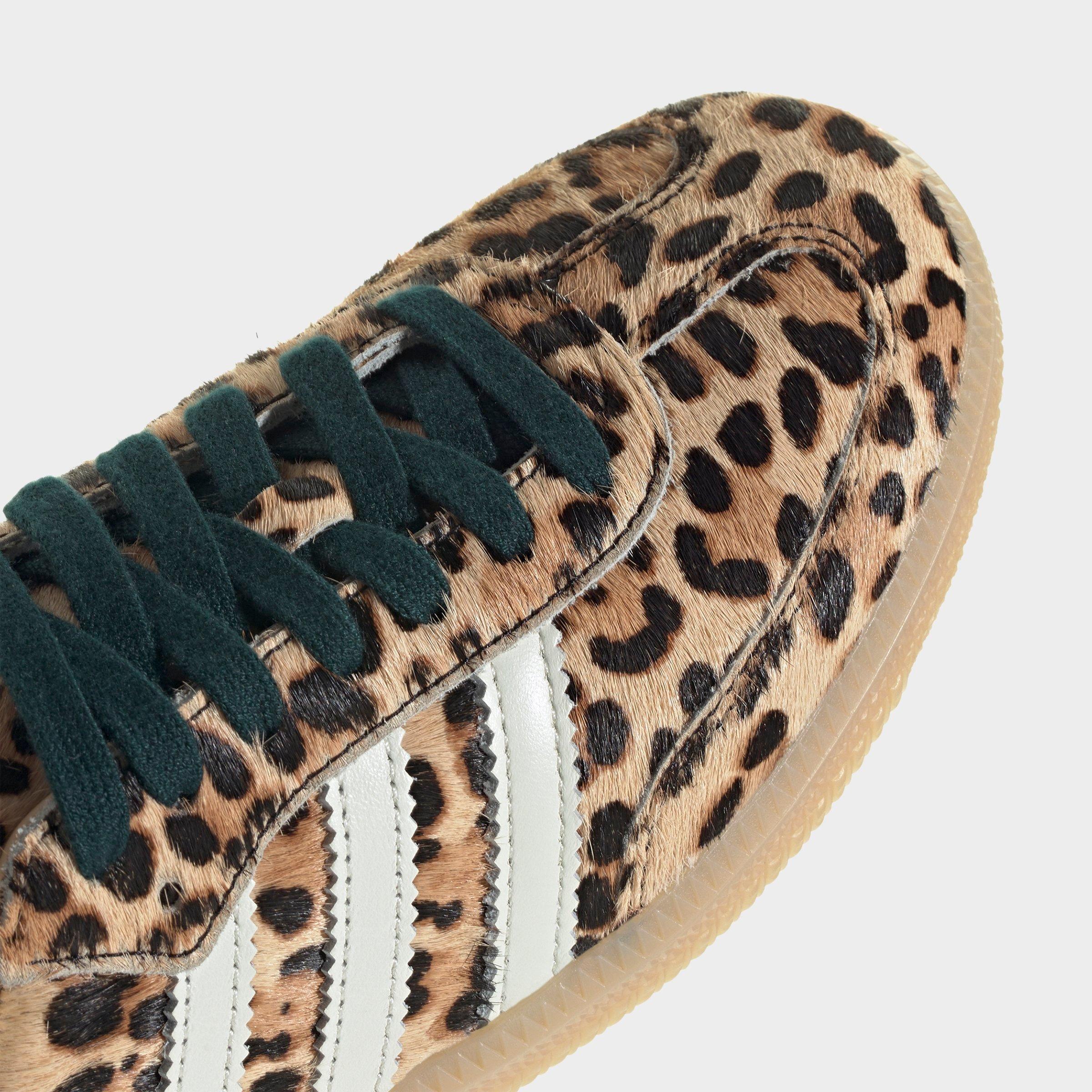 Women's adidas Originals Samba OG Casual Shoes - Part 4 - Magic Beige/Ivory/Gum - Detail shot