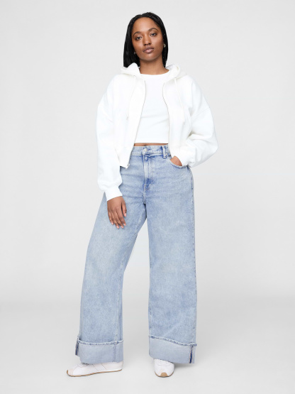 High Rise Stride Cuffed Wide-Leg Jeans - Washed light indigo