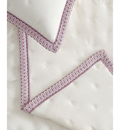 UGG® Devon UGG Braid Quilt Sets - Snow/Pink