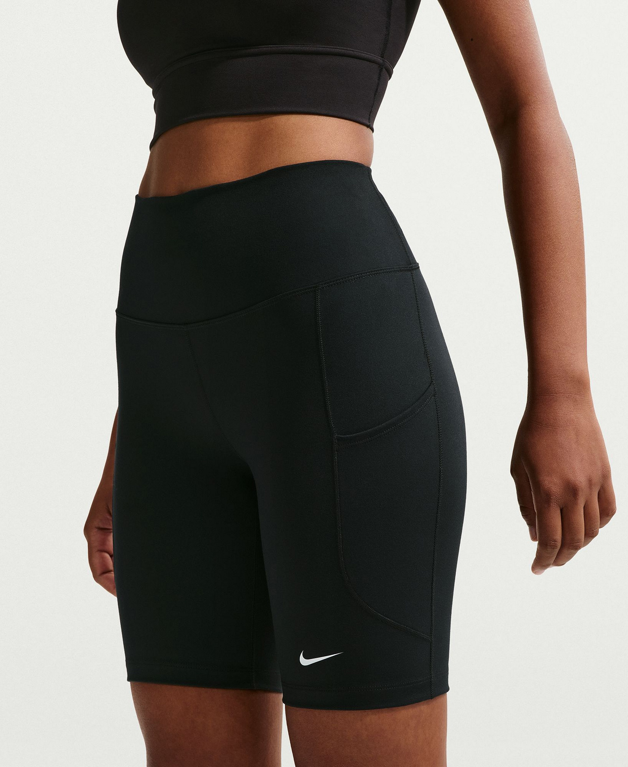 Nike Women's One High-Waisted Side-Pocket 8" Bike Shorts - Black/white