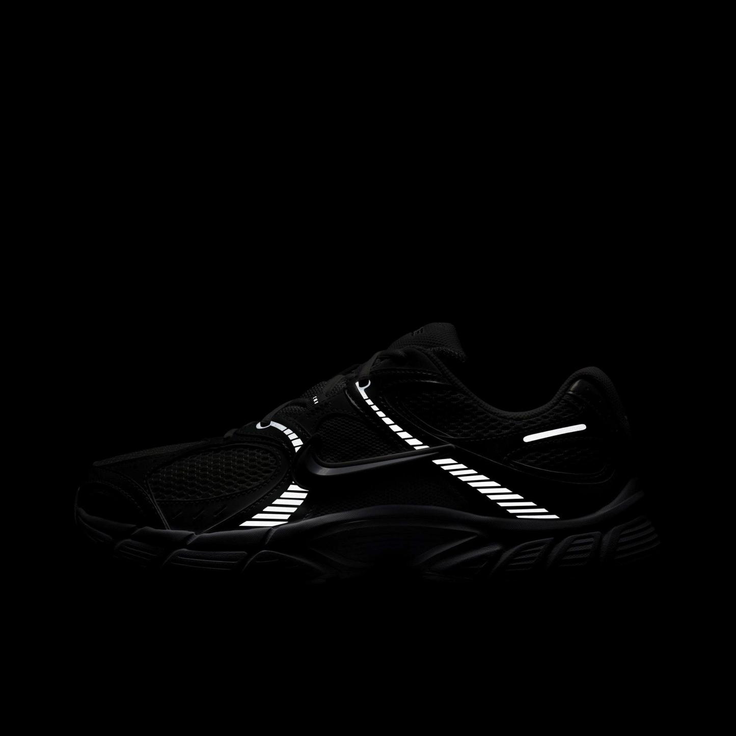 Men's Nithtke V5 RNR Casual Shoes - Part 1 - White/Black/Metallic Silver/White - Detail shot