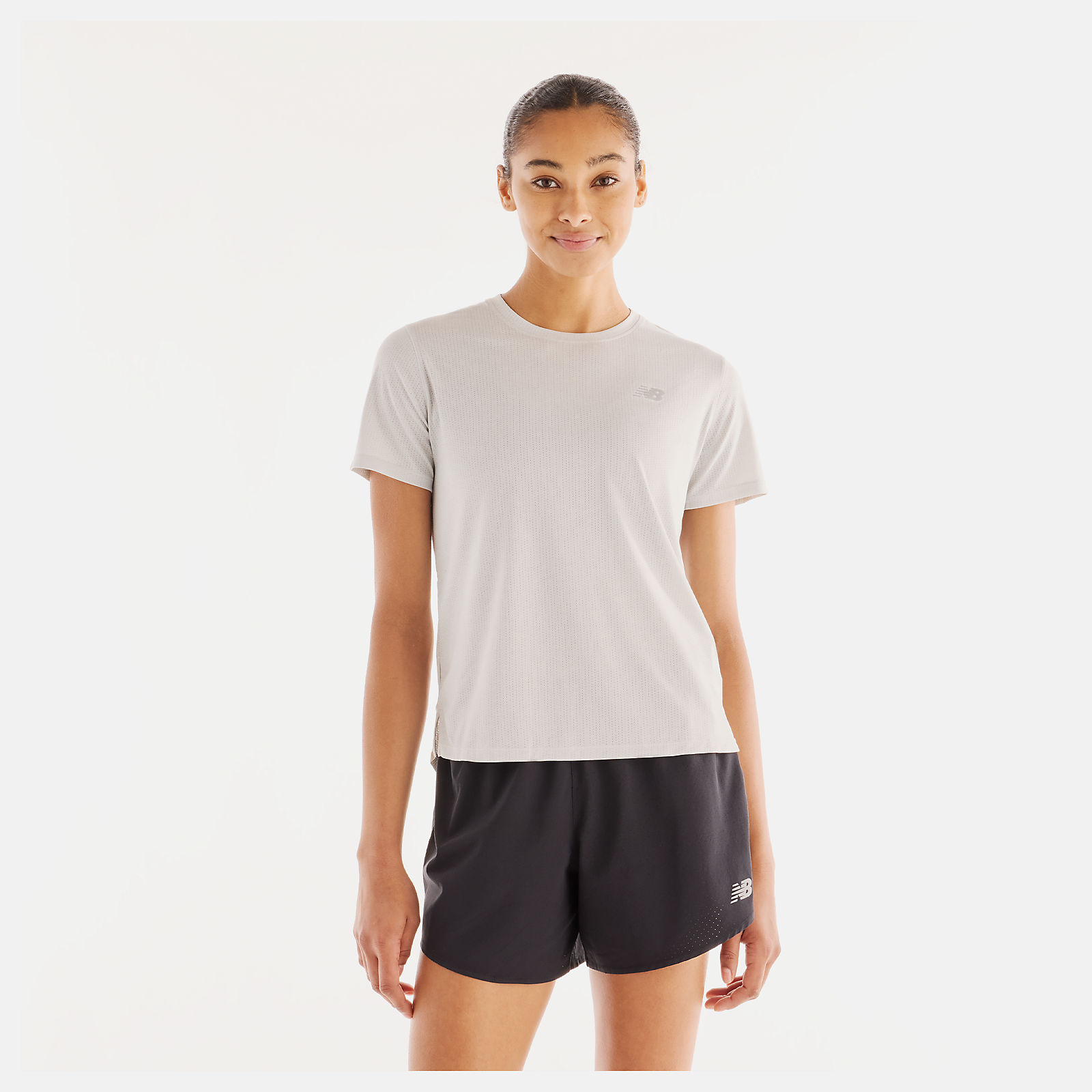 Tess is wearing size S and is 5'8.5"/174cm. Chest: 31.5"/80cm, Waist: 25.75"/65.5cm, Hips: 34.75"/88cm