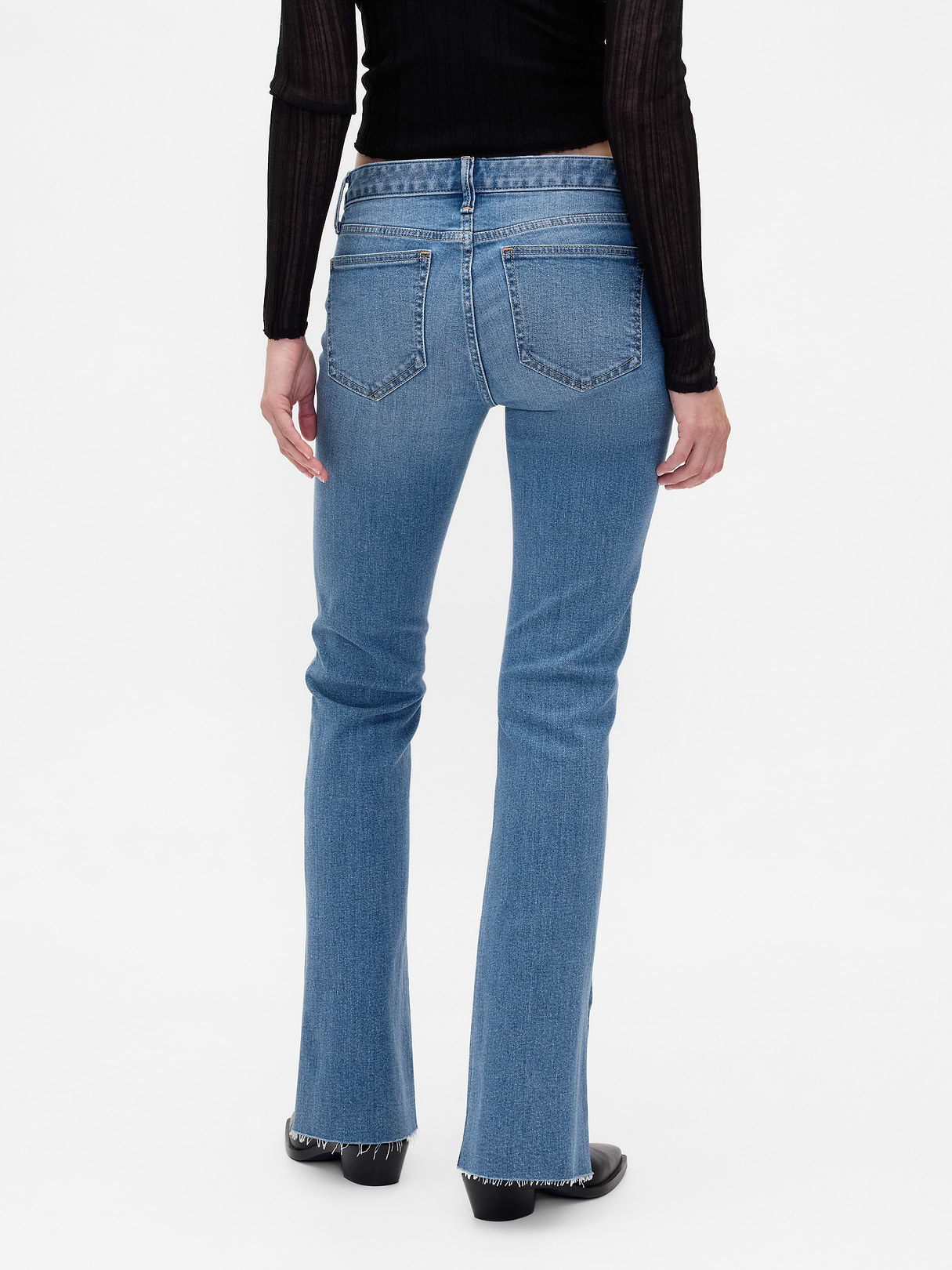 Low Rise Long & Lean Jeans - Medium wash blue