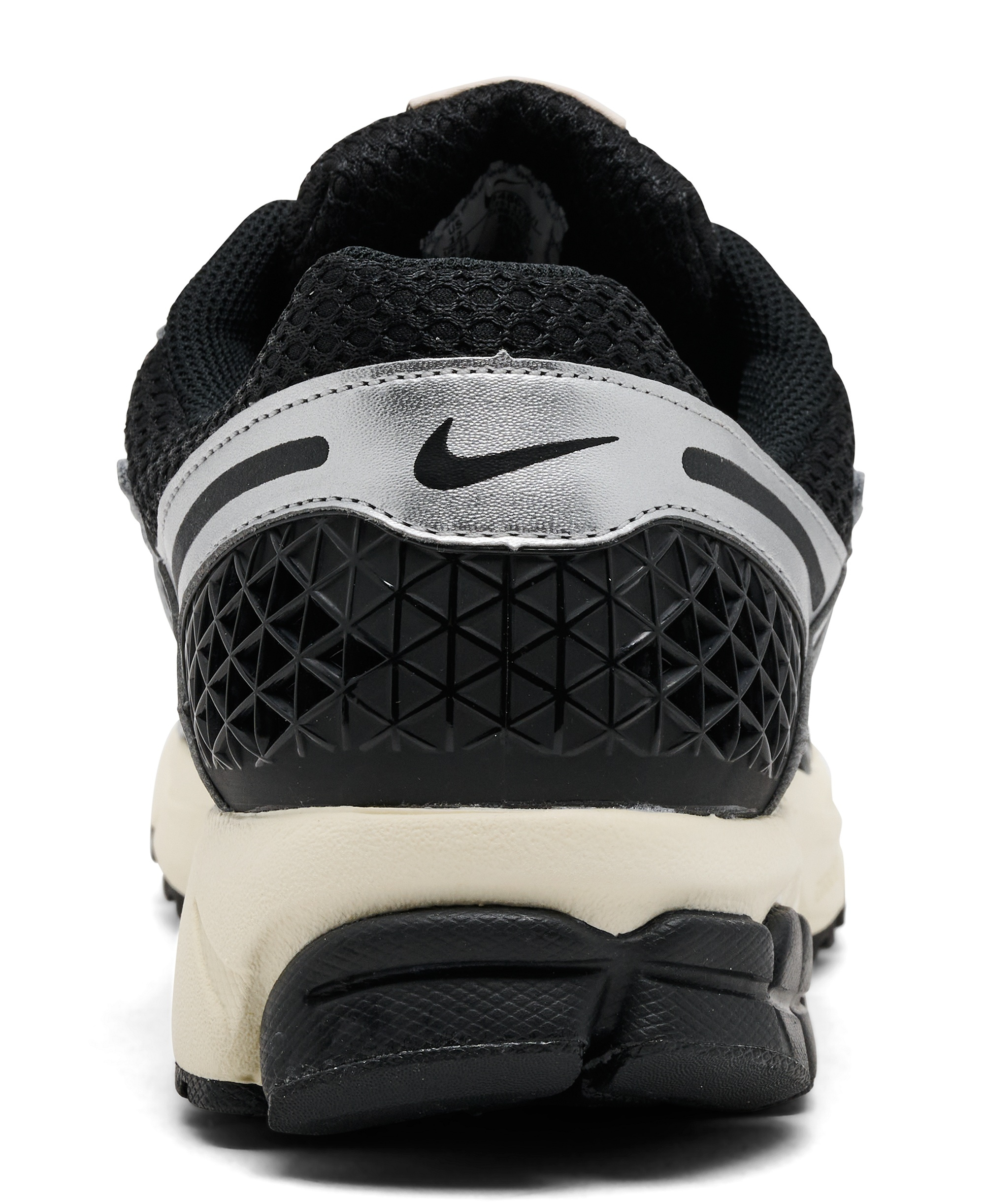 Nike Men's Zoom Vomero 5 Casual Sneakers from Finish Line - Black,Chrome