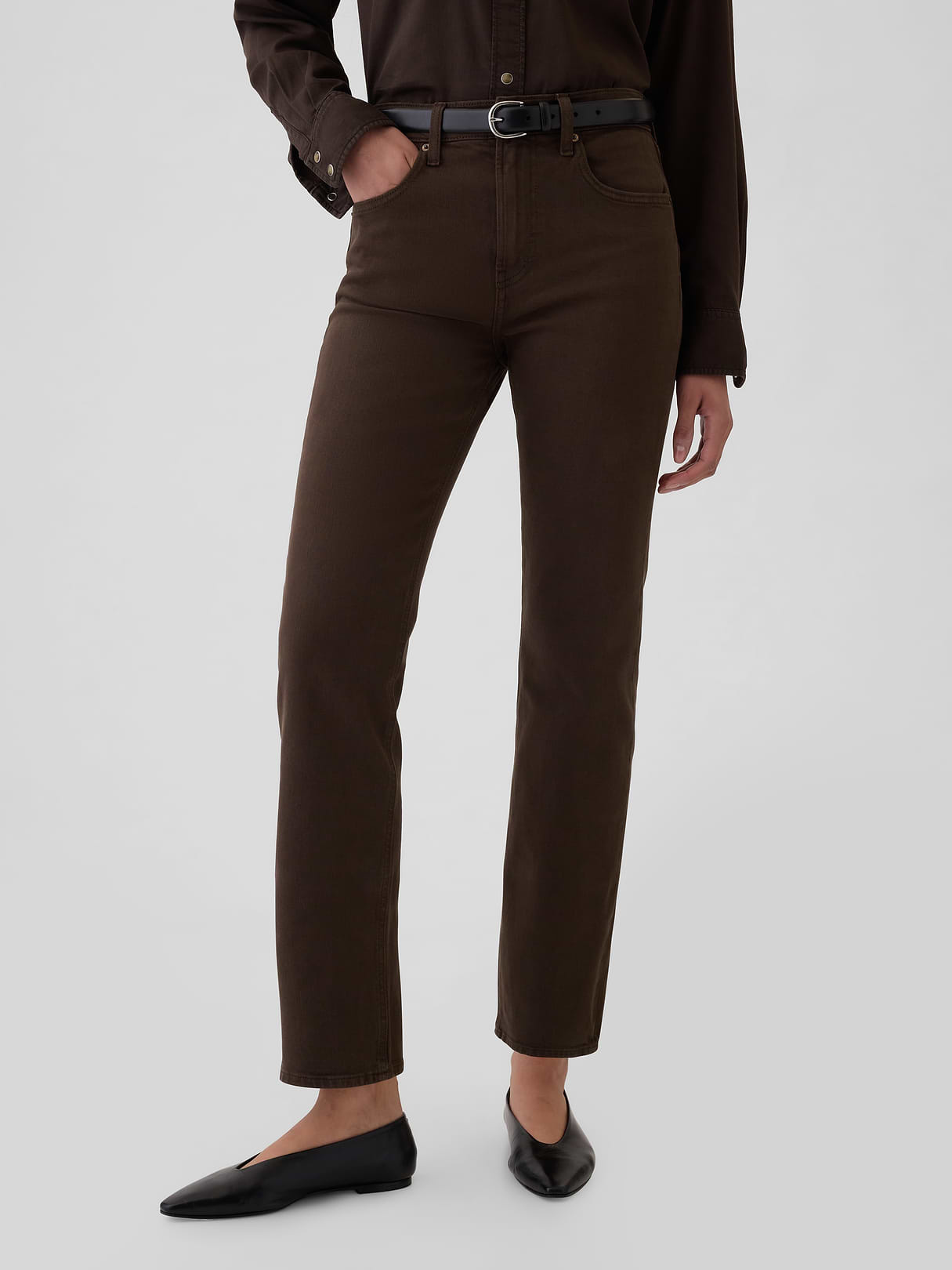High Rise '90s Slim Straight Jeans - Terra brown