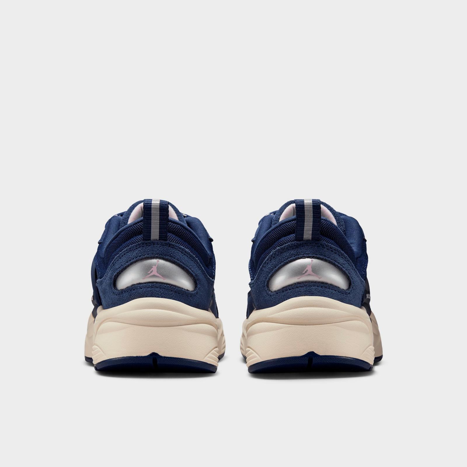 Men's Jordan Trunner O/S Casual Shoes - Midnight Navy/Thunder Blue/Light Orewood Brown/Pink Foam - view 4