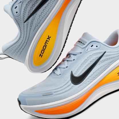 Men's Nithtke Vomero Plus Running Shoes - Part 1 - Hydrogen Blue/White/Total Orange/Black - Detail shot