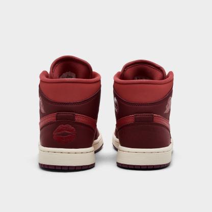 Women's Air Jordan 1 Mid SE Casual Shoes - Team Red/Sierra Red/Pueblo Red/Pale Ivory - view 4
