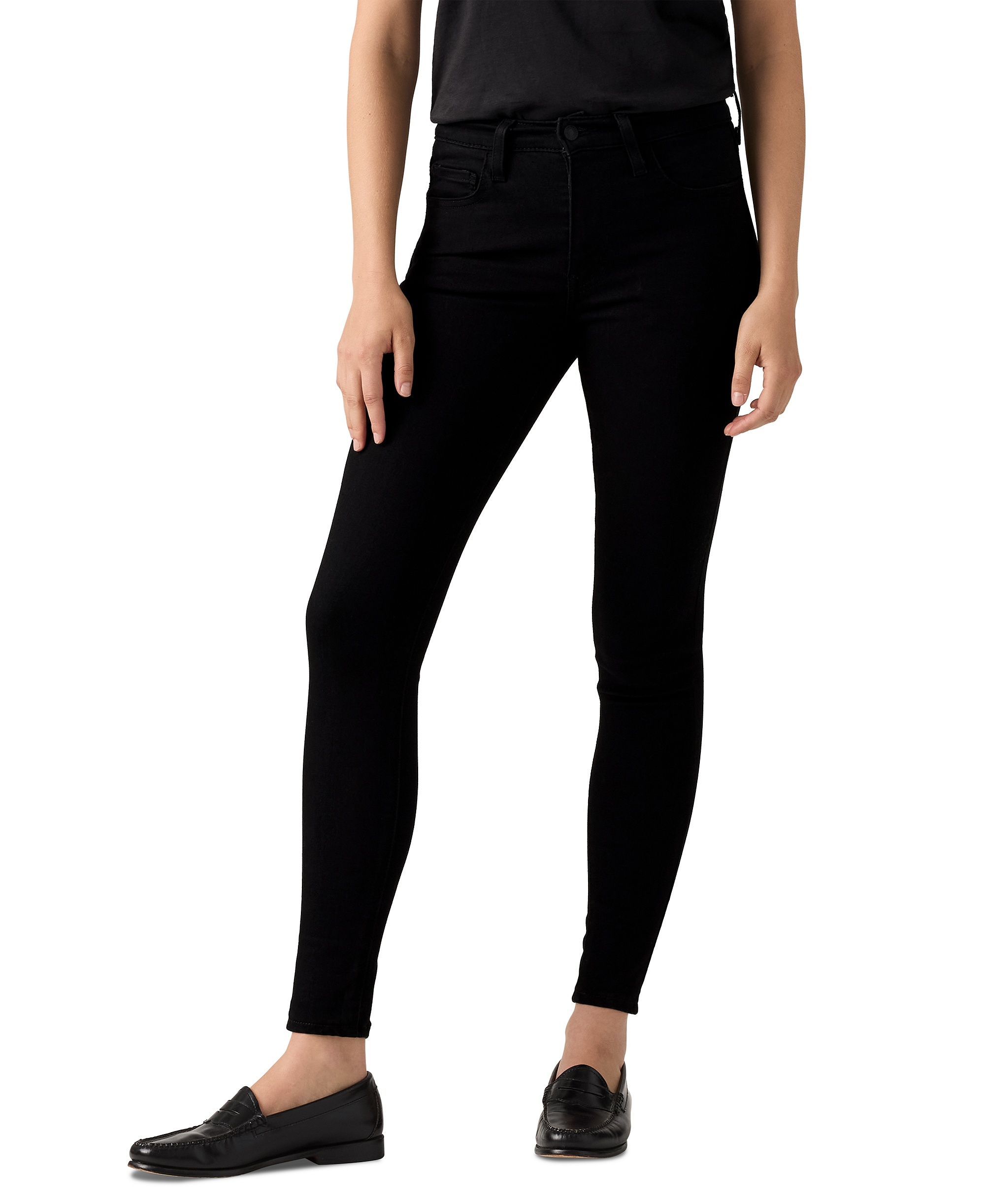 Levi's Women's 720 High-Rise Stretchy Super-Skinny Jeans - Black Squared
