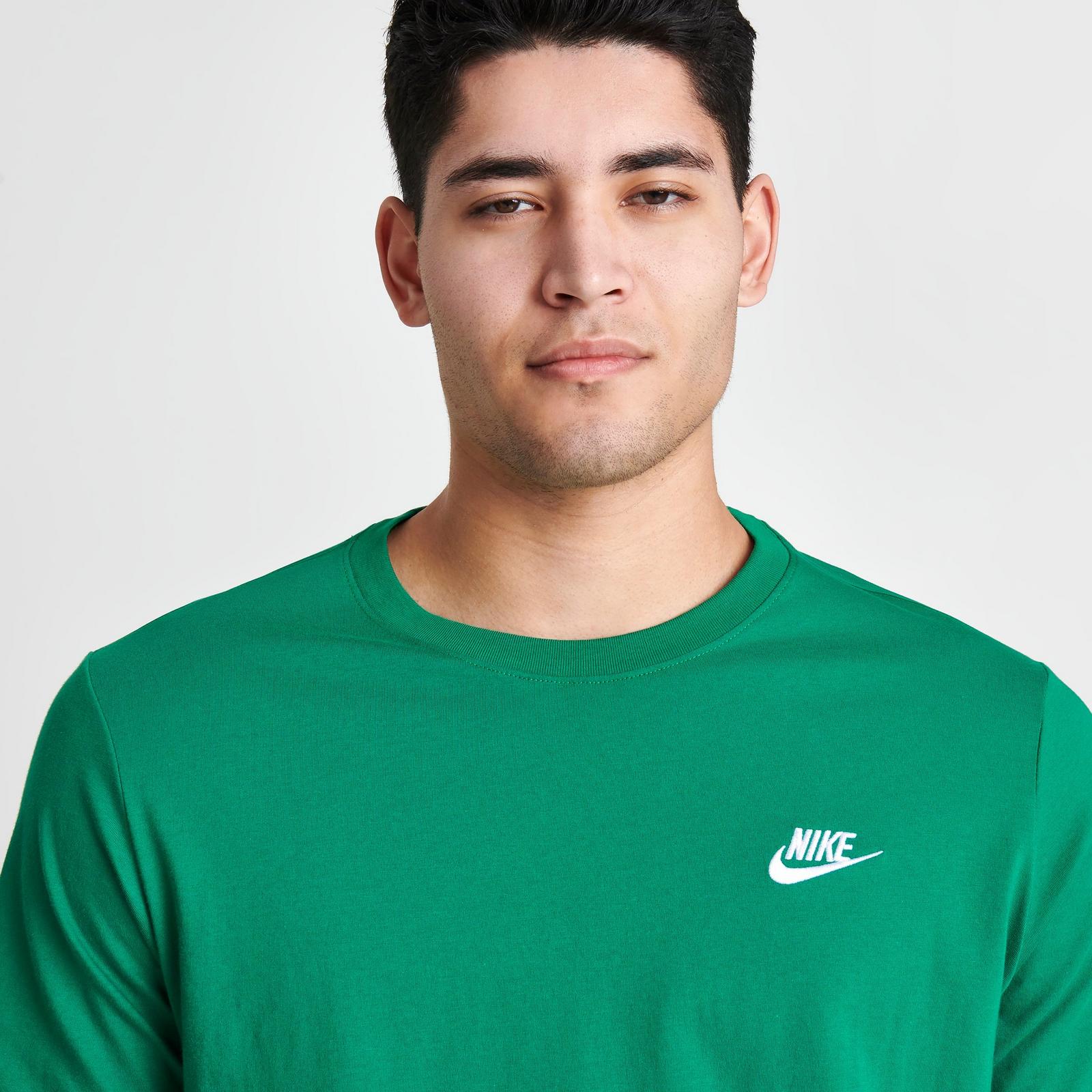 Nike Sportswear Club T-Shirt - Malachite