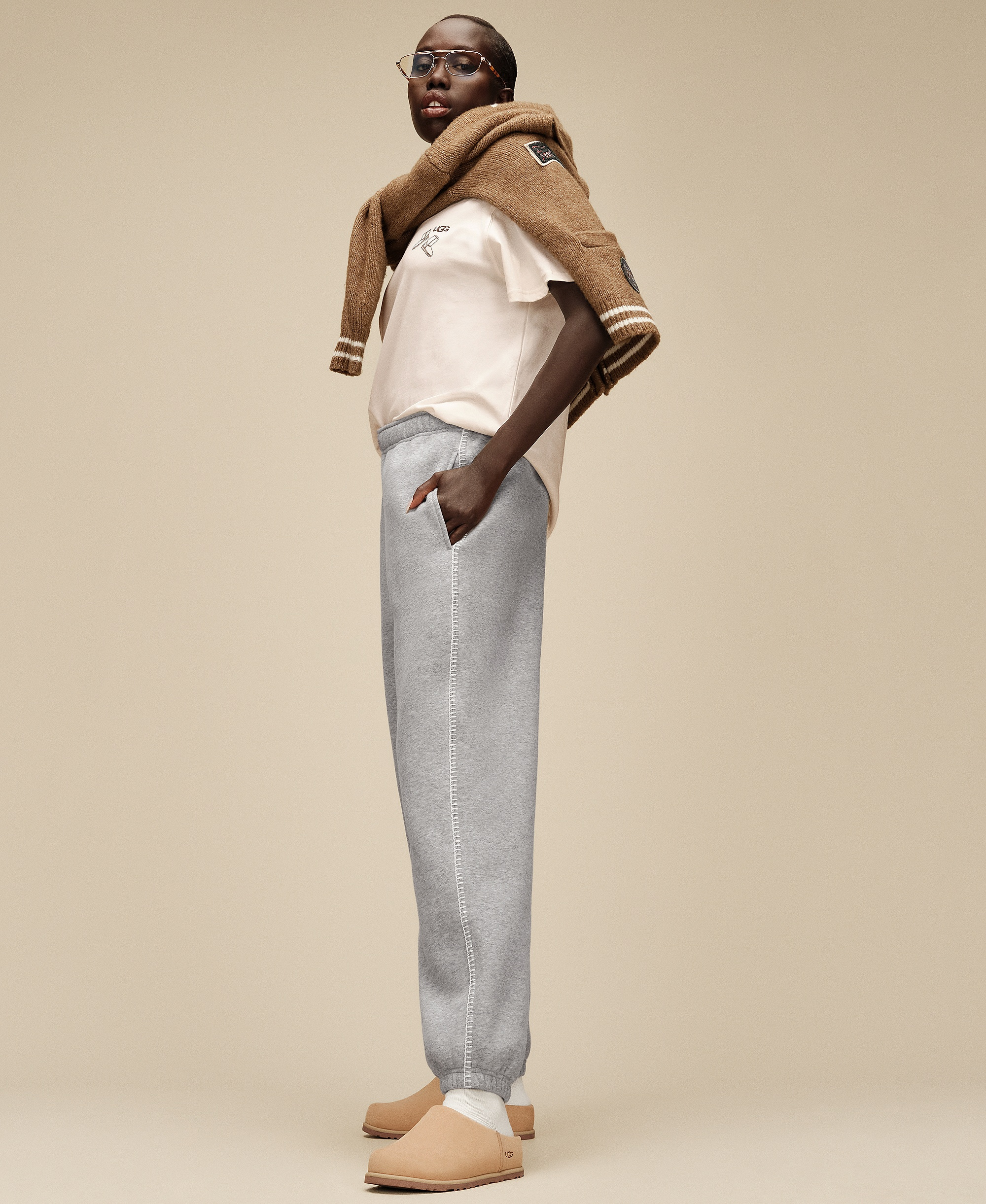 UGG® Women's Classic Fleece Pull-On Sweatpants - Grey Heather