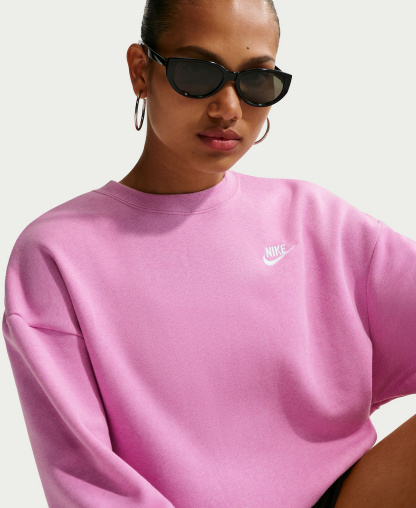 Nike Women's Sportswear Club Fleece Loose Crewneck Sweatshirt - Light Magenta/White