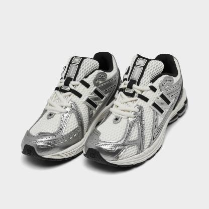 Little Kids' New Balance 1906 Casual Shoes - Silver Metallic/Black - view 2