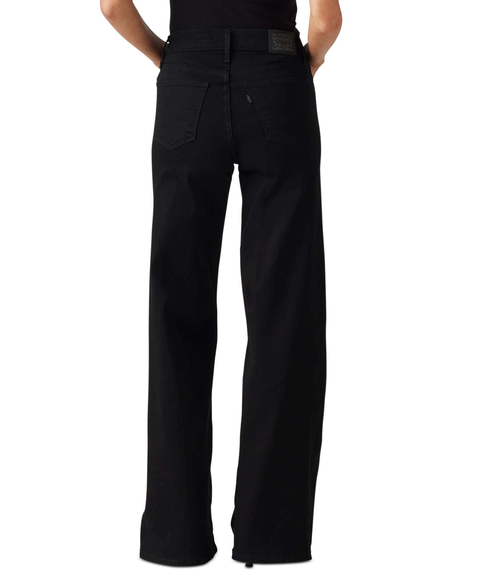 Levi's Women's 318 Shaping Stellar-Stretch Wide-Leg Jeans in short length - Soft Black