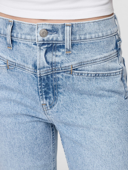 High Rise '90s Slim Straight Jeans - Western light wash