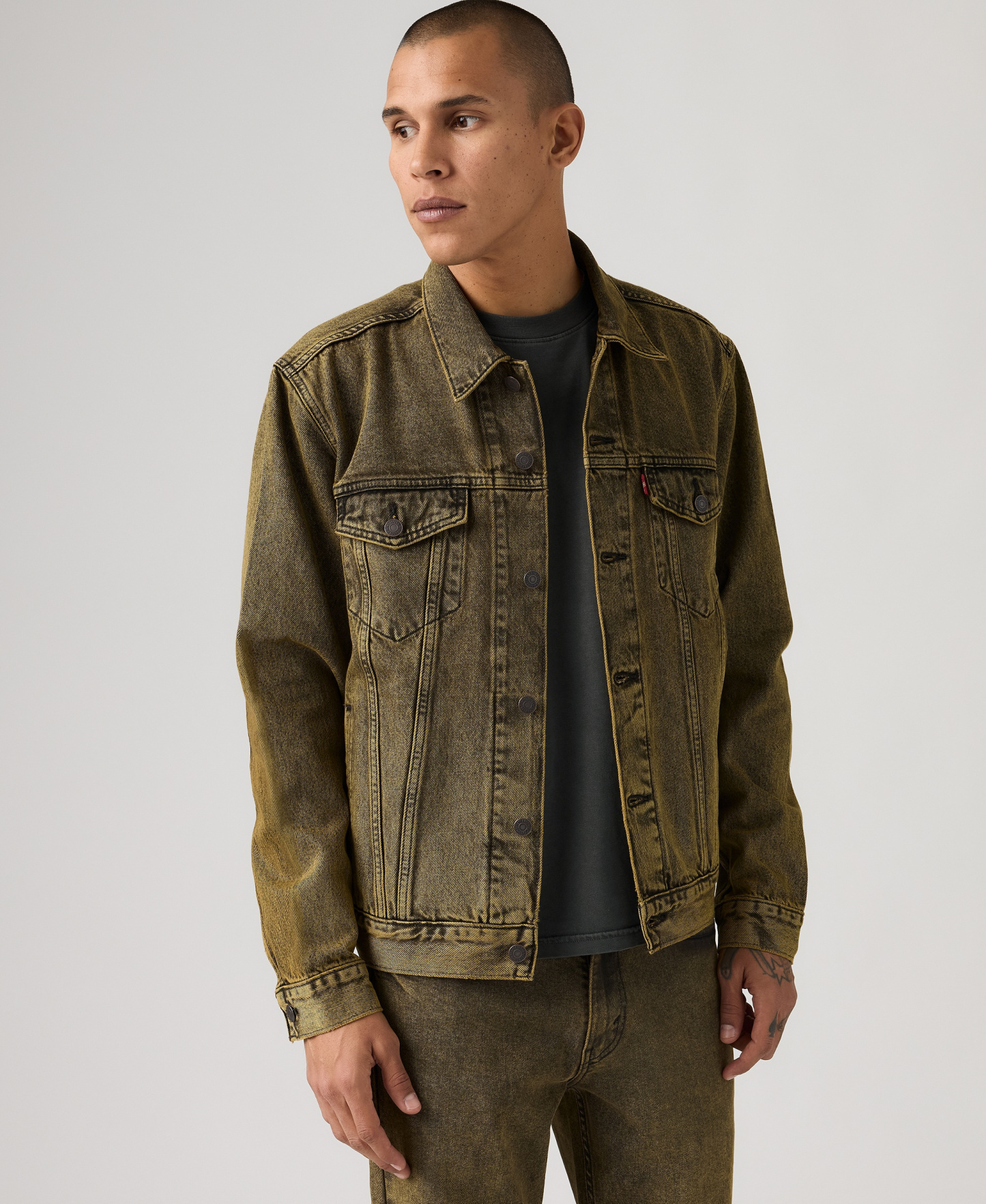 Levi's Men's Regular-Fit Stretch Denim Trucker Jacket - Space Dust