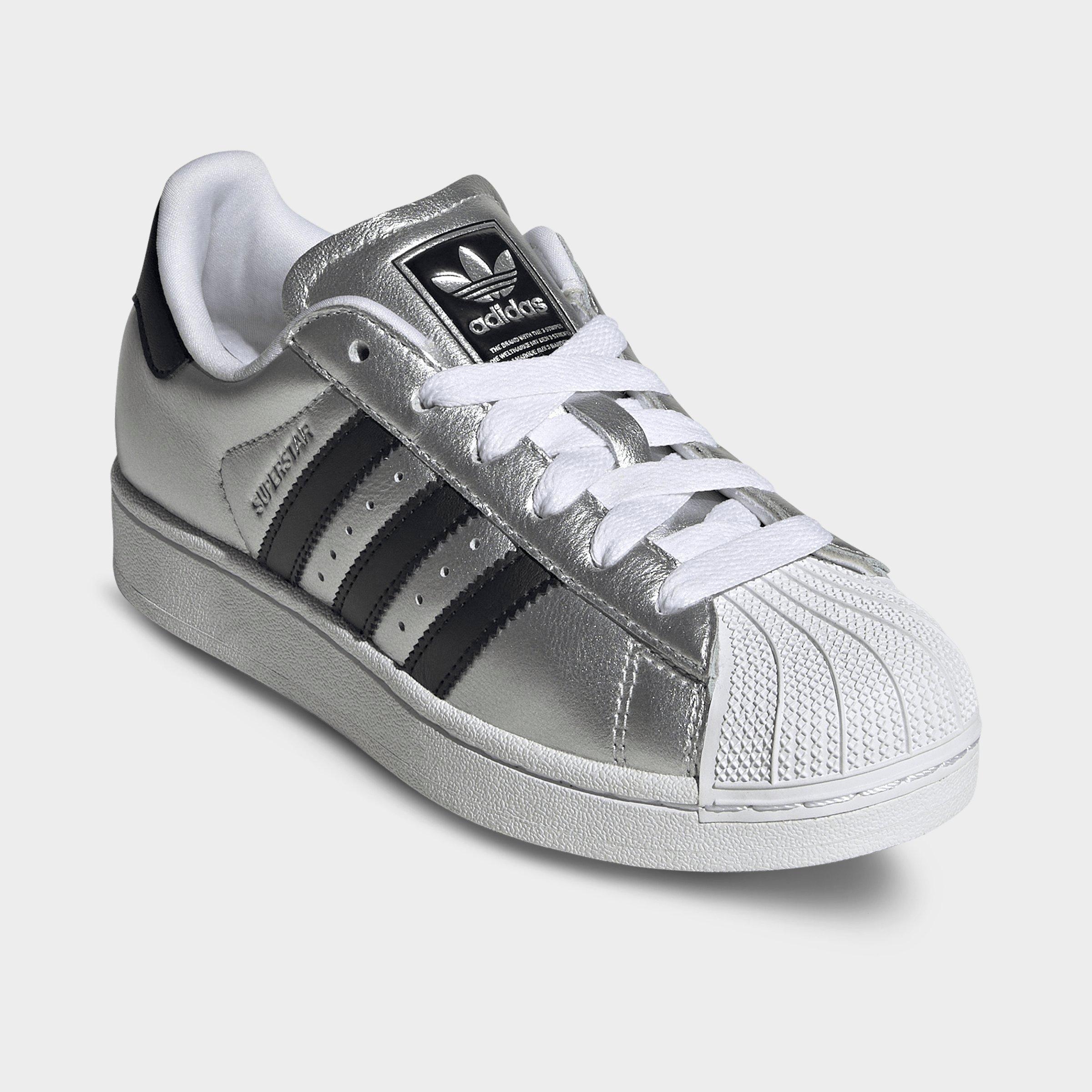 Big Kids' adidas Originals Superstar II Casual Shoes - Silver Metallic/Core Black/Silver Metallic - Both shoes facing left