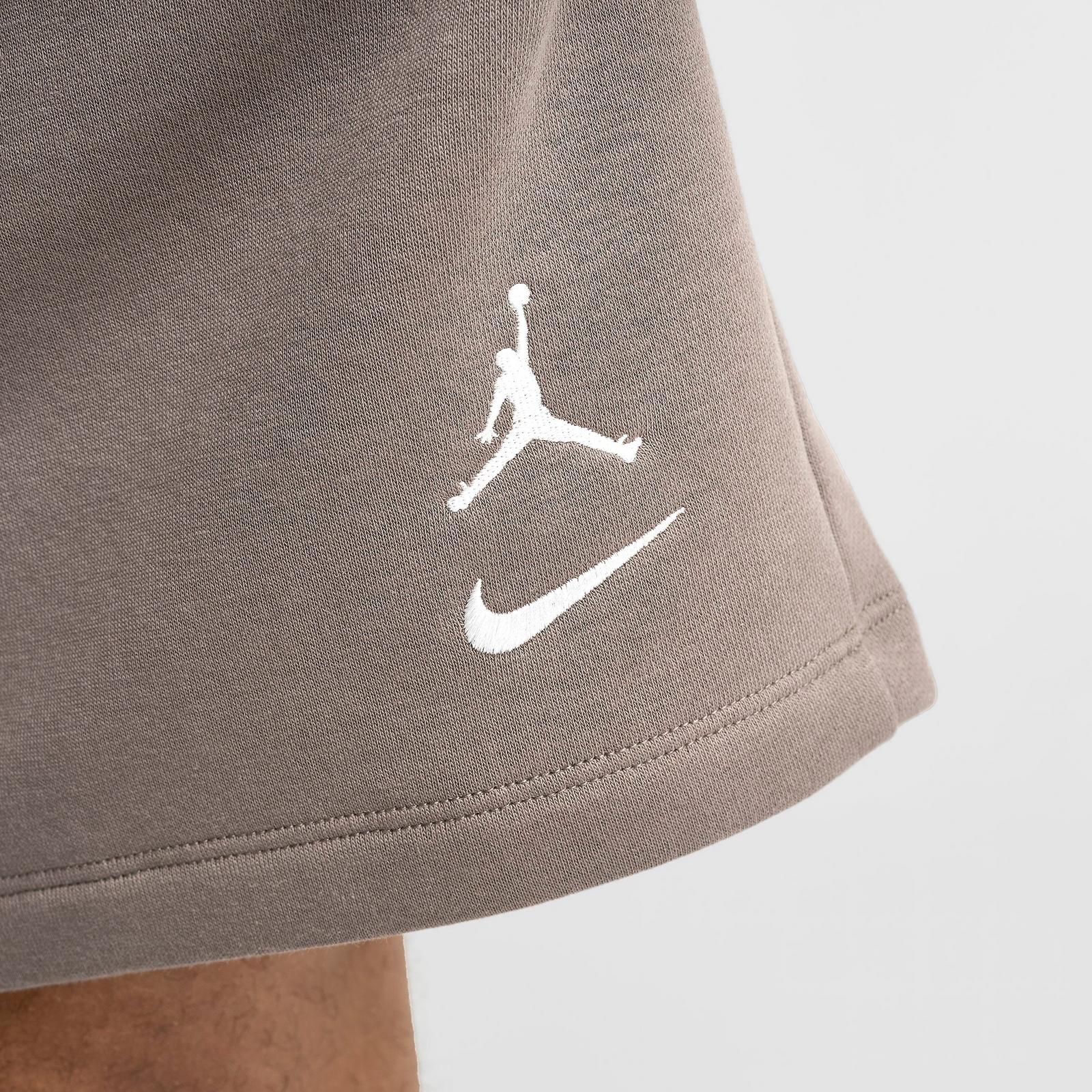 Men's Jordan Brooklyn Varsity Fleece Shorts - Olive Grey/Sail - view 5