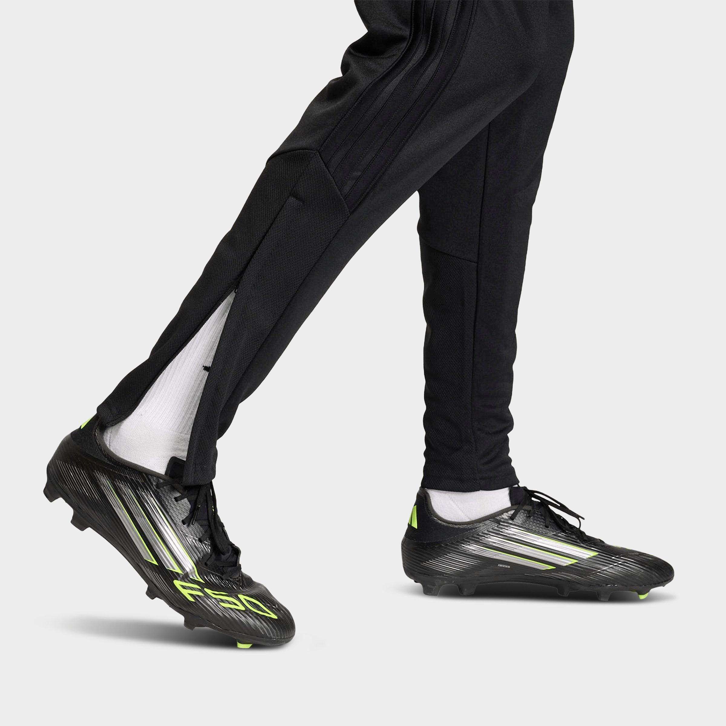Men's adidas Tiro 26 League Soccer Training Pants - Black/Black