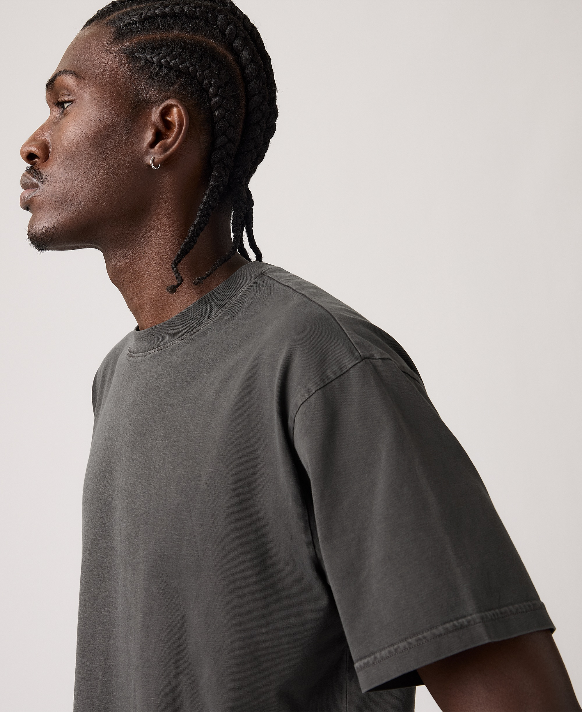 Levi's Men's Classic Cropped Boxy Short-Sleeve T-Shirt - Phantom