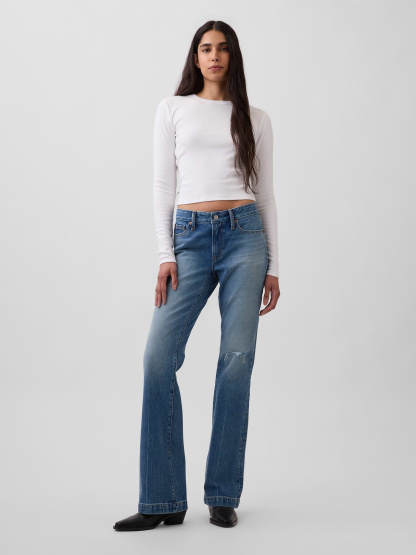 Low Rise Long & Lean Split-Hem Jeans - Medium wash