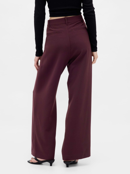 365 High Rise Pleated Trousers - Bordeaux purple
