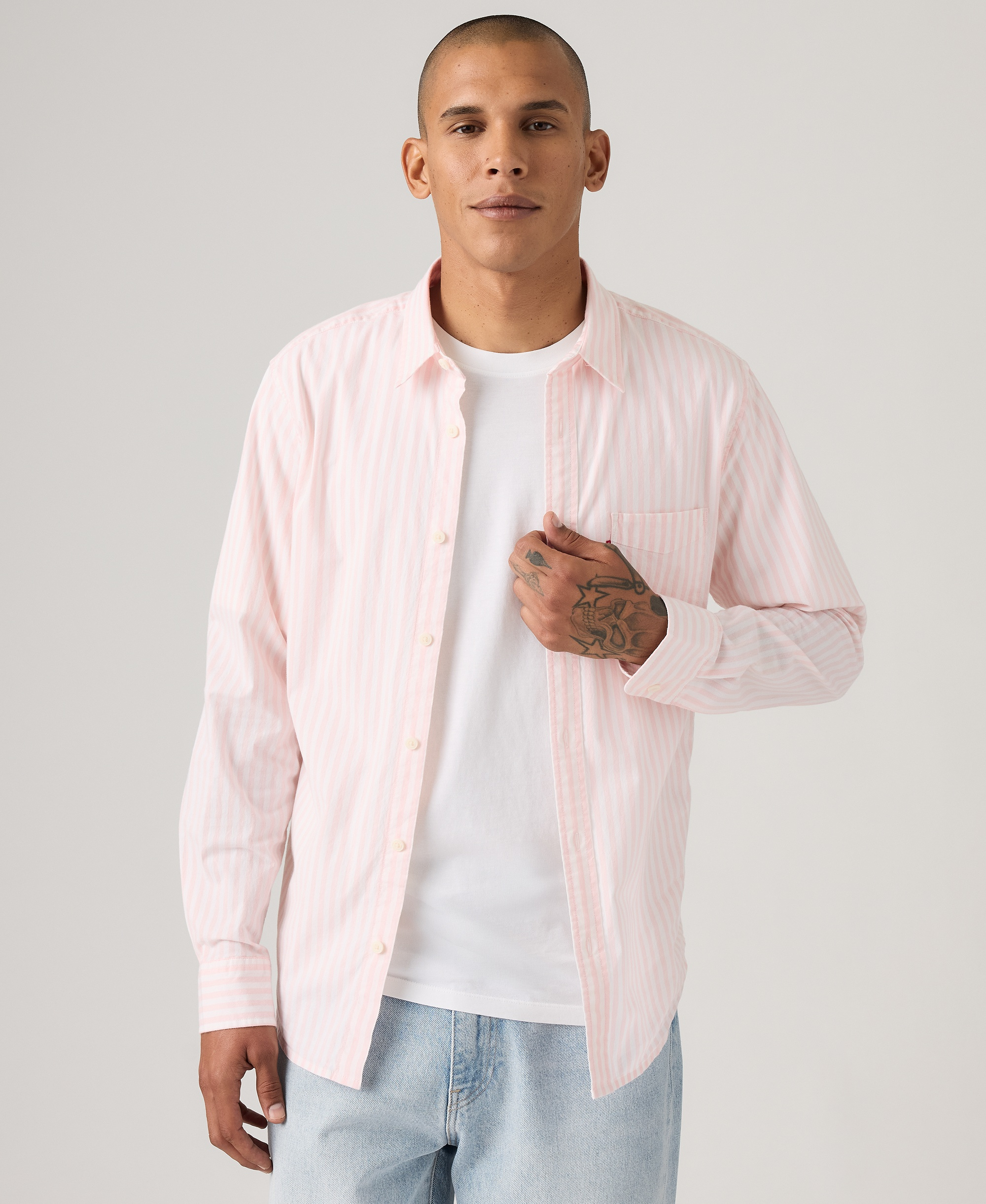 Levi's Men's Classic Pocket Regular-Fit Long-Sleeve Shirt - Light Pastel Pink