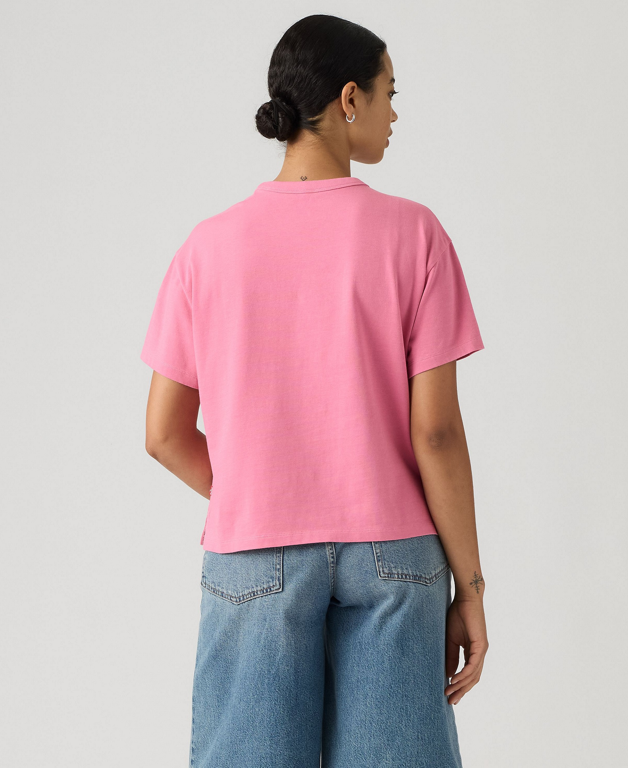 Levi's Women's Vintage Relaxed-Fit T-Shirt - Corded Script Logo Tameless Rose