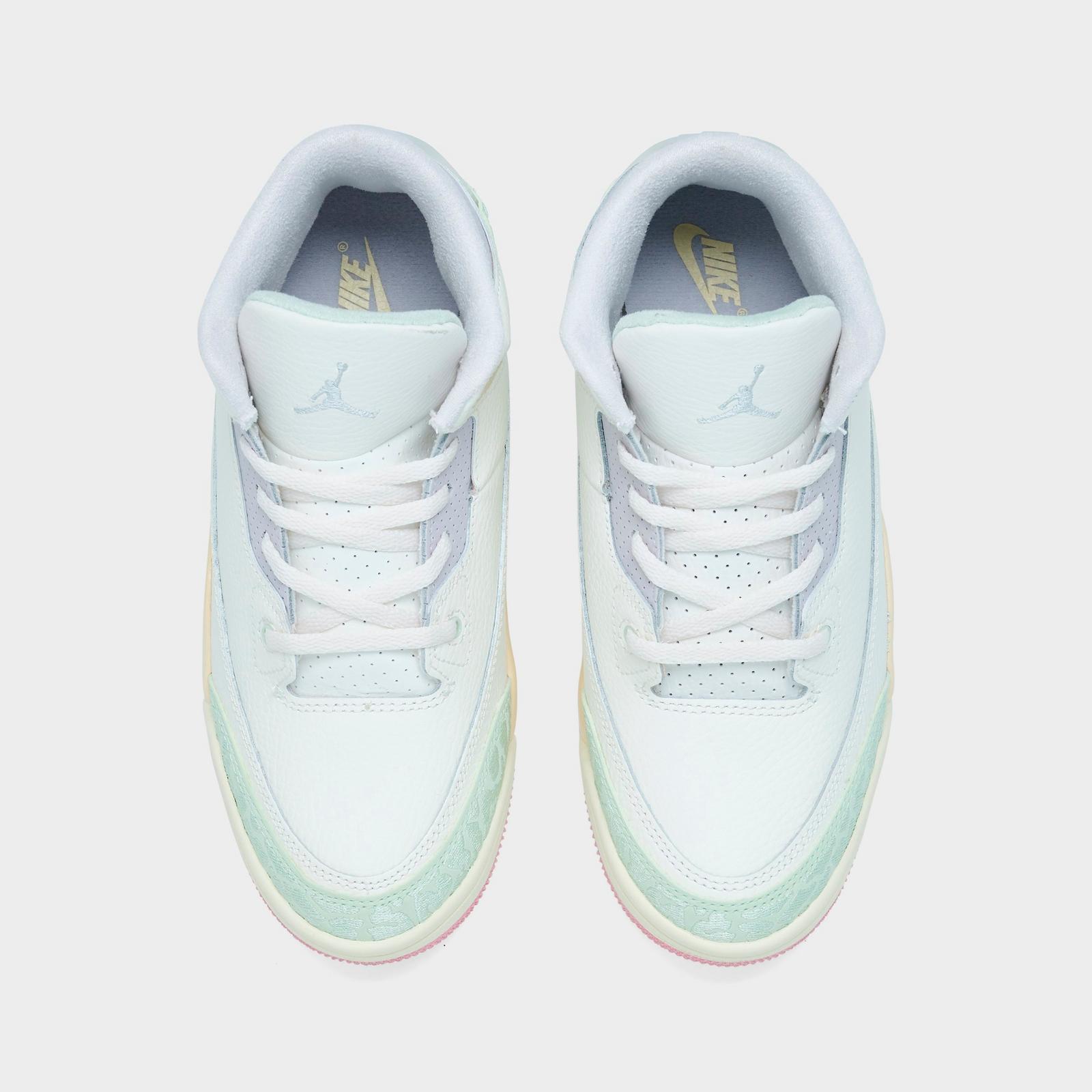 Little Kids' Air Jordan Retro 3 Basketball Shoes - Sail/Jade Aura/Aura/Iced Carmine/Muslin/Iris Whisper - view 5