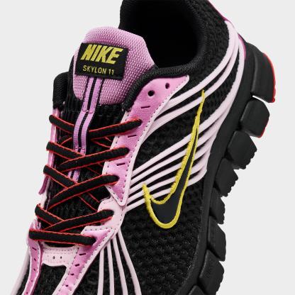 Women's Nithtke Zoom Skylon 11 Casual Shoes - Black/Black/Light Magenta/Pink Foam - Detail shot