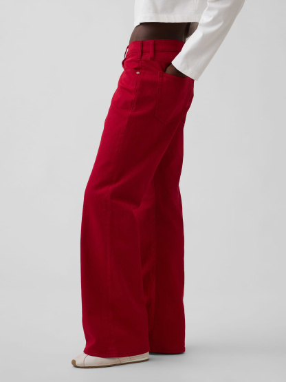 Mid Rise Relaxed Flare Jeans - Sled red