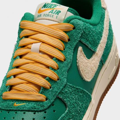 Women's Nithtke Air Force 1 '07 Casual Shoes - Malachite/University Gold/Gum Medium Brown/Coconut Milk - Detail shot