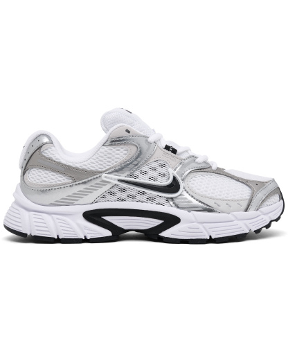Nike Women's V5 RNR Sneakers from Finish Line - White, Black