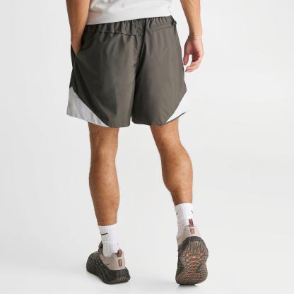 Men's Nithtke Windrunner Lightweight Woven Shorts - Newsprint/Grey Fog/White