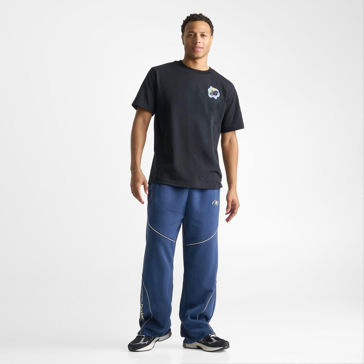 Men's New Balance Heat Map Motion T-Shirt - Black - view 2