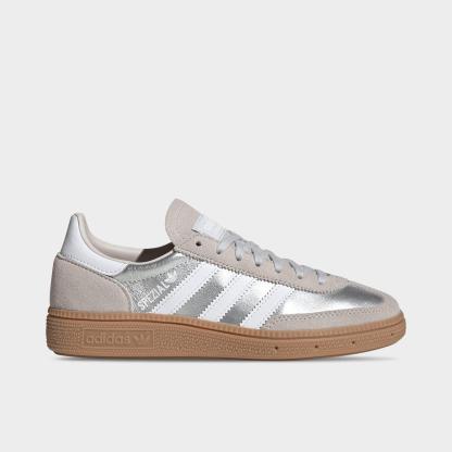 Big Kids' adidas Originals Handball Spezial Casual Shoes - Part 1 - Silver Metallic/White/Gum - Left shoe facing left. Outside of the shoe.