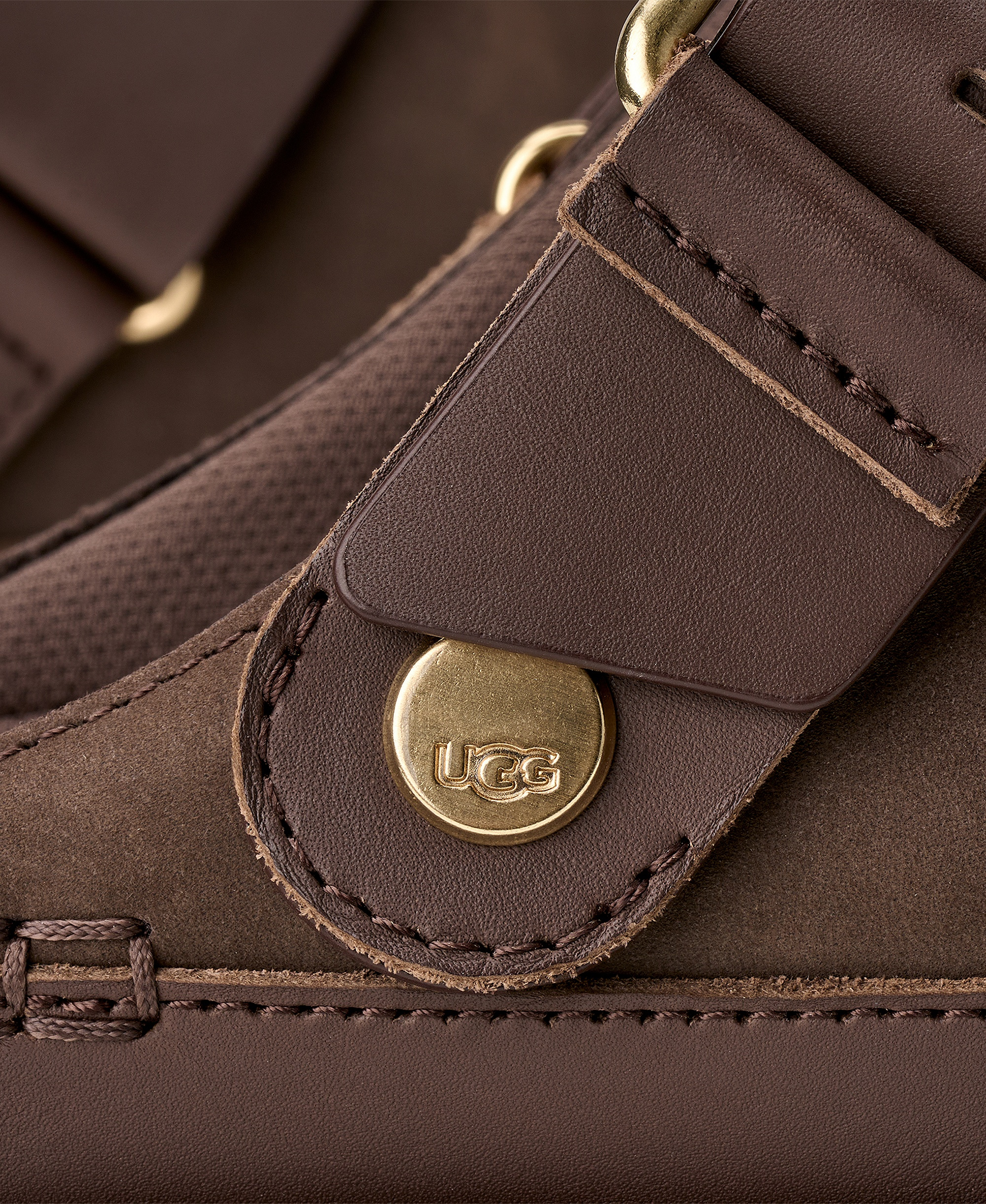UGG® Women's Goldenstar Villa Round Toe Clogs - Molasses