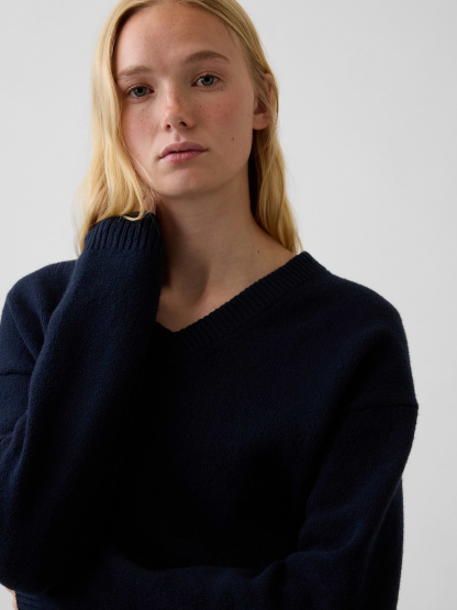 CashSoft Oversized V-Neck Sweater - New classic navy
