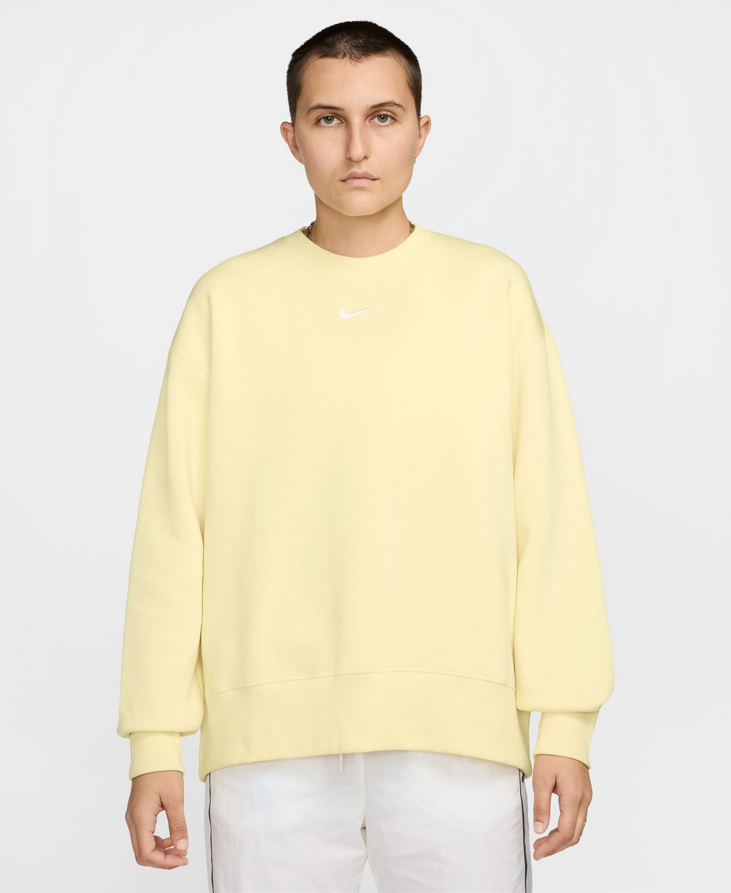 Nike Women's Sportswear Phoenix Fleece Oversized Crew Neck Sweatshirt - Alabaster/sail