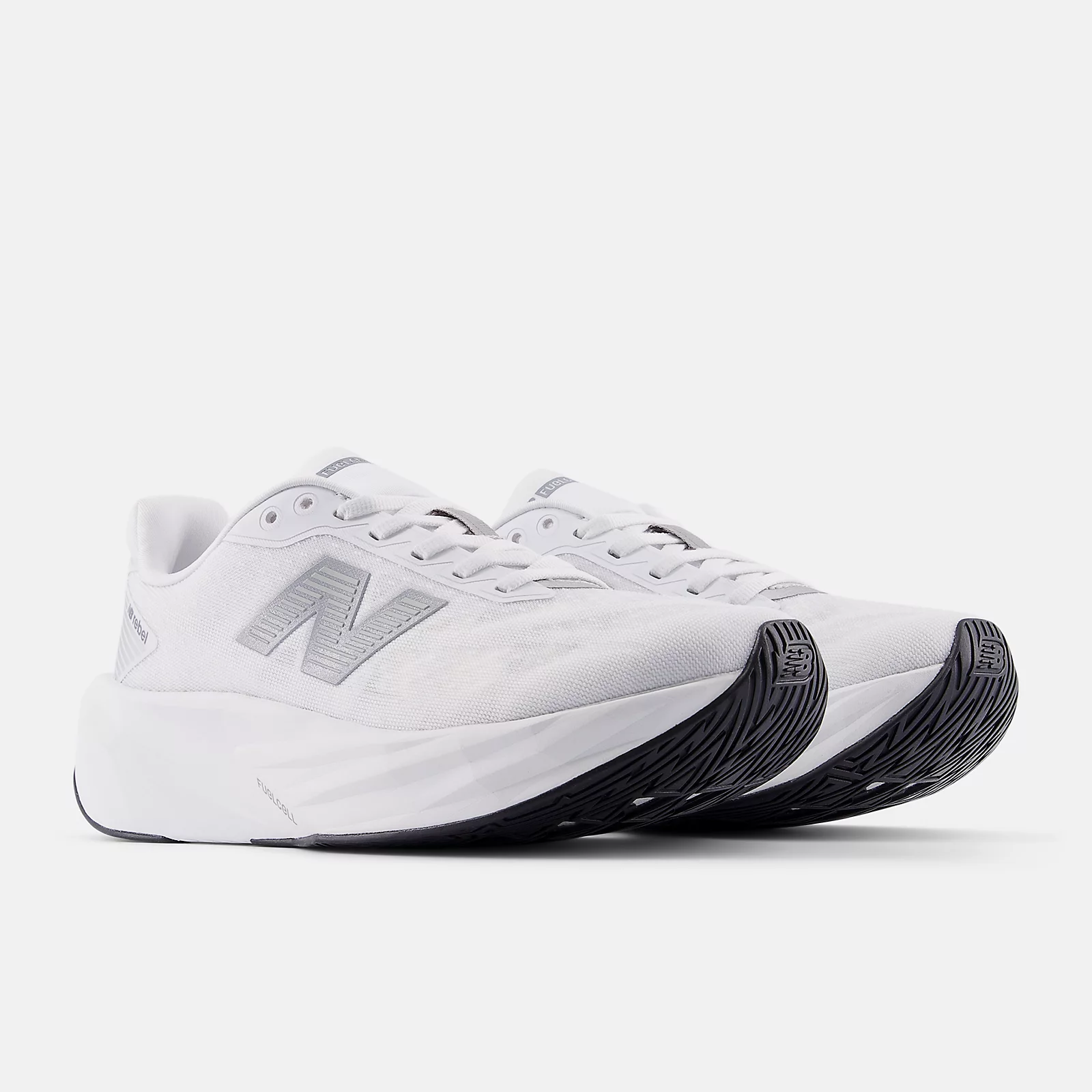 New Balance FuelCell Rebel v5, WFCXLM5
