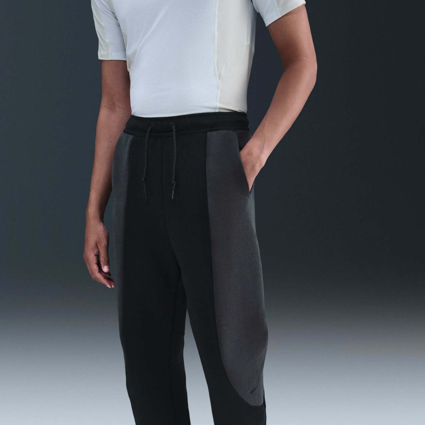 Nike Tech Men's Colour-Block Open-Hem Fleece Trousers - Black/Anthracite/Black