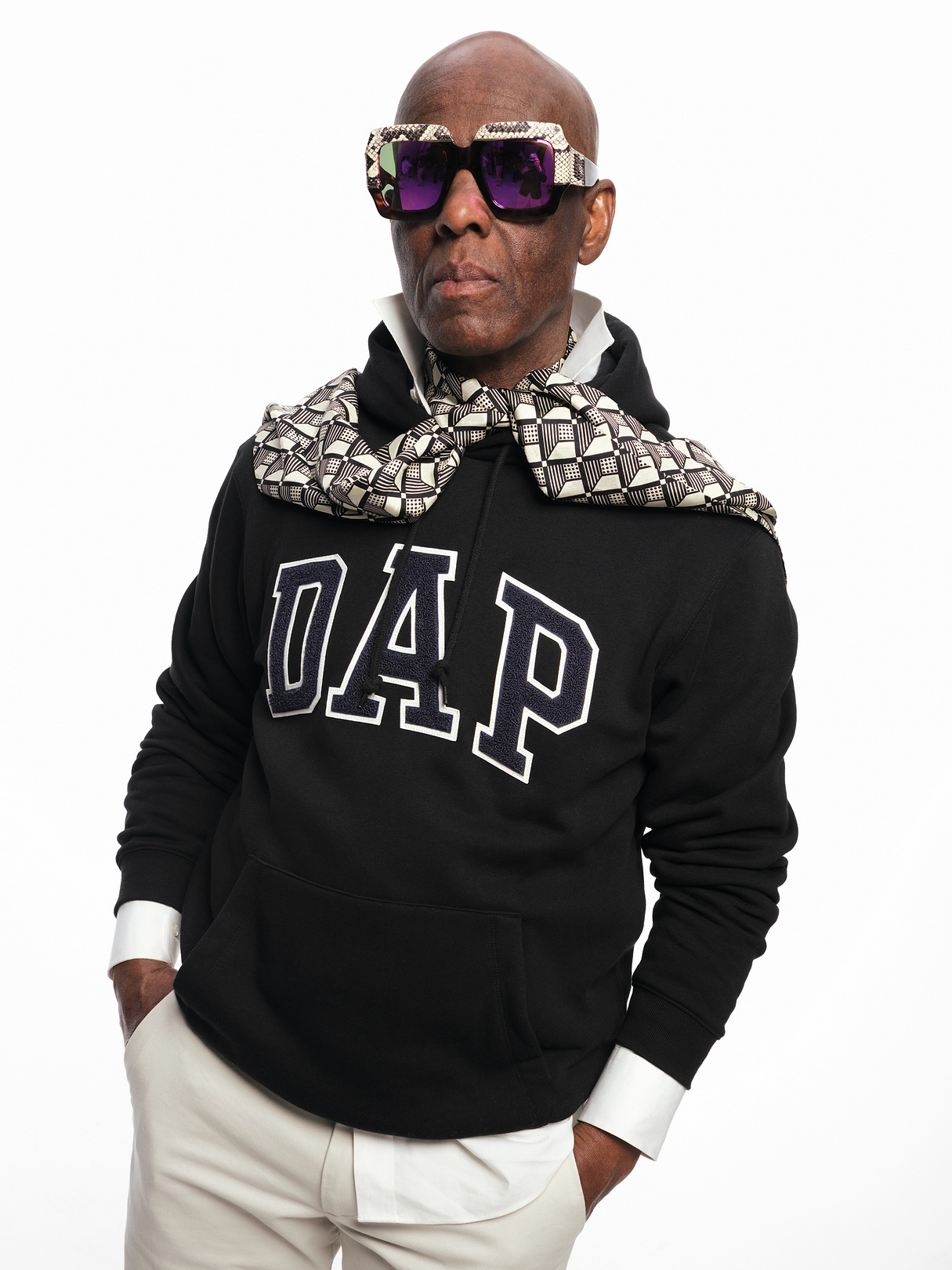 Adult VintageSoft Arch Logo Hoodie - black