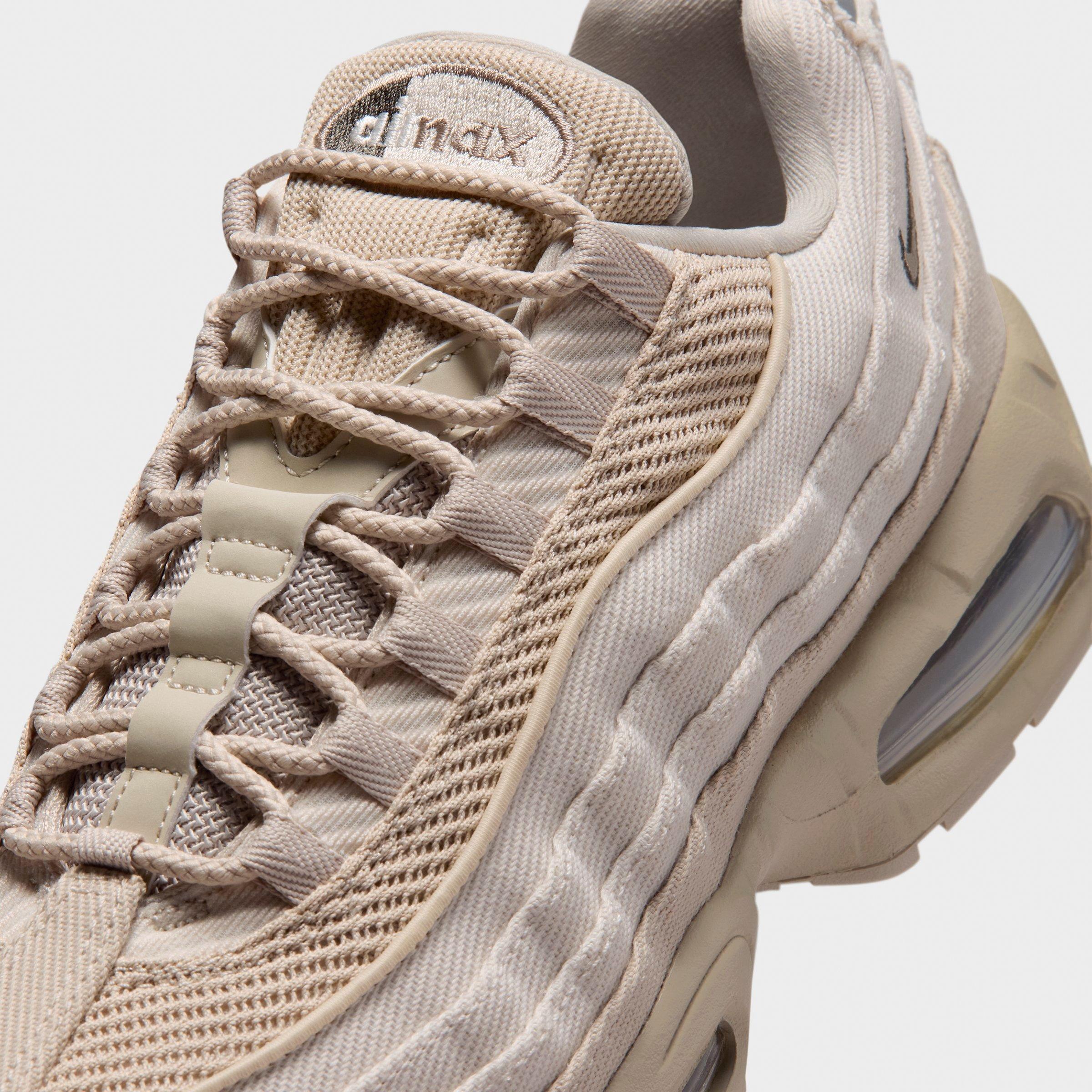 Men's Nithtke Air Max 95 Big Bubble Scorpion Casual Shoes - Part 1 - Cream II/Light Orewood Brown/Newsprint/Moon Fossil - Detail shot