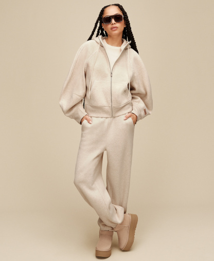 UGG Women's Classic Long-Sleeve Full-Zip Hoodie - Sand Heather