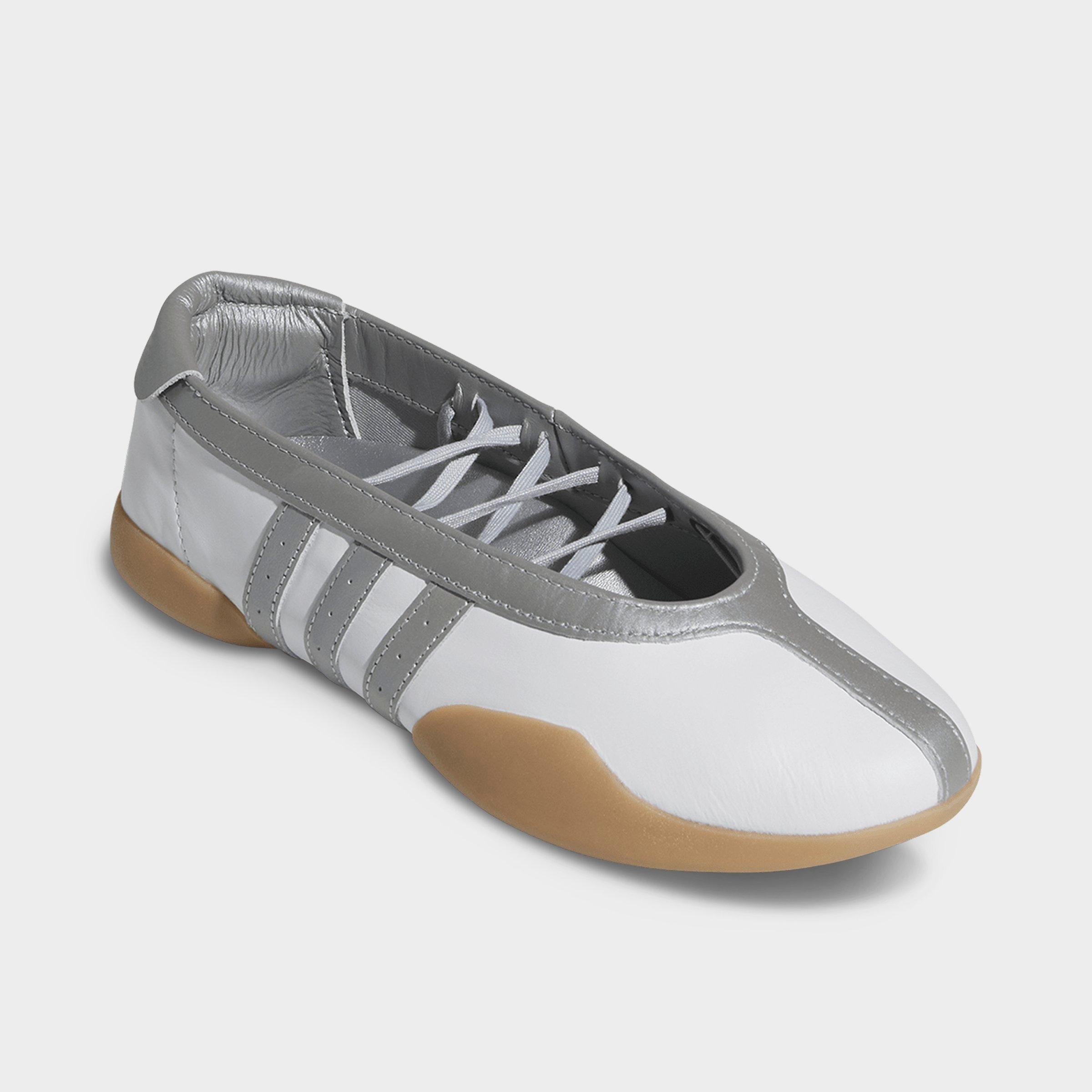 Women's adidas Originals Taekwondo Mei Casual Shoes - Cloud White/Silver Metallic/Gum - Both shoes facing left